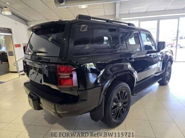 2024 TOYOTA LAND CRUISER PRADO 2.8 - Image 3