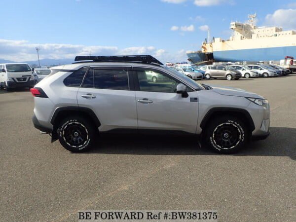 2020 TOYOTA RAV4 X - Image 20