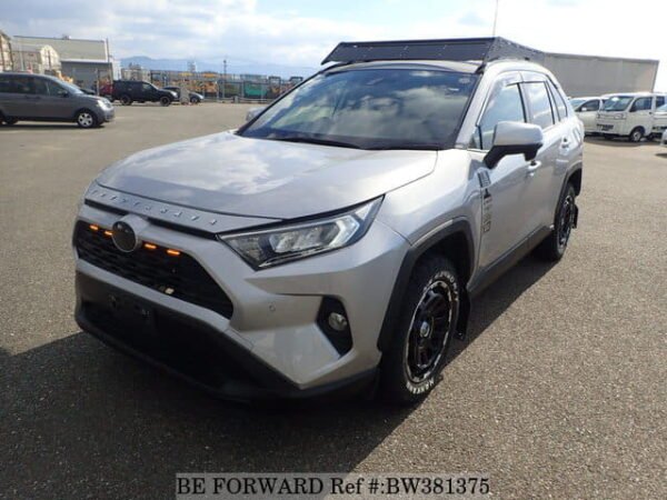 2020 TOYOTA RAV4 X