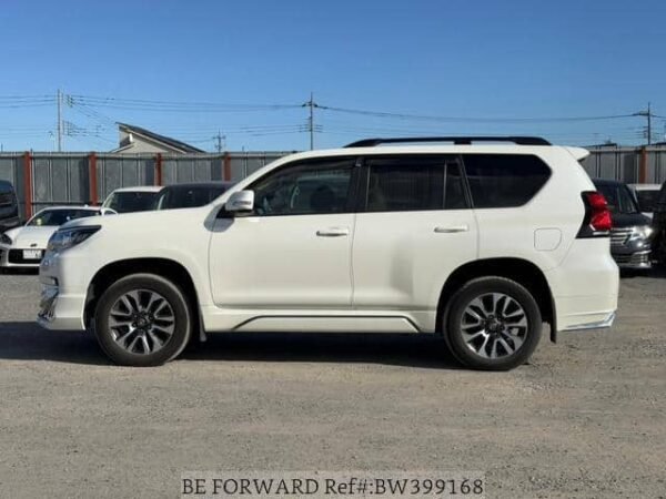 2022 TOYOTA LAND CRUISER PRADO - Image 18