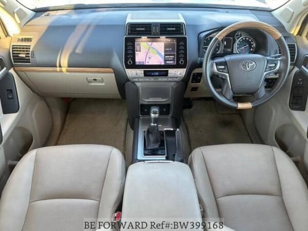 2022 TOYOTA LAND CRUISER PRADO - Image 13